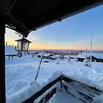 Koselig Familiehytte Pa Romasen * Sjusjøen