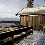 Koselig Familiehytte Pa Romasen Sjusjøen