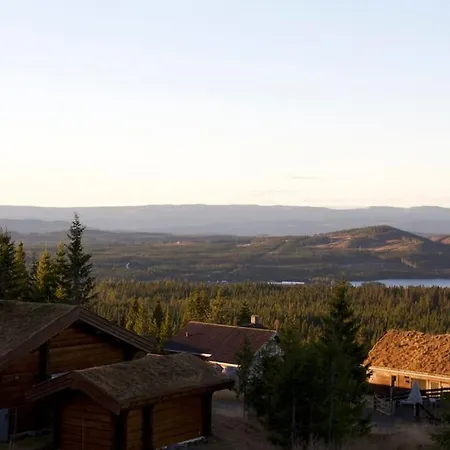 Koselig Familiehytte Pa Romasen *